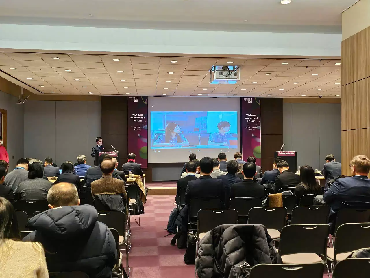 Khu CNC Hòa Lạc: Tăng cường xúc tiến đầu tư các doanh nghiệp Hàn Quốc